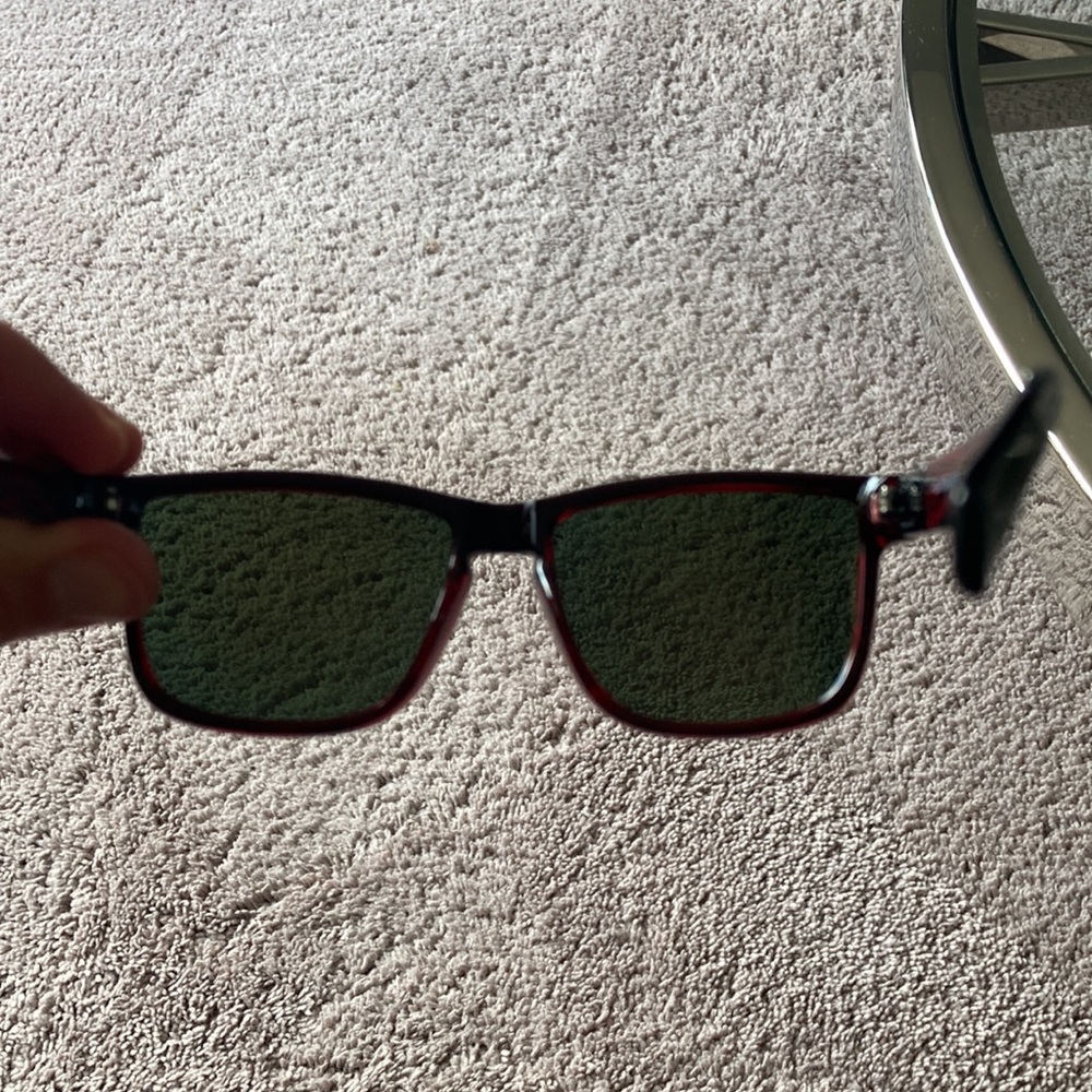 Quicksilver sunglasses - Picture 3 of 3